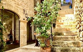 Un Patio En Luberon