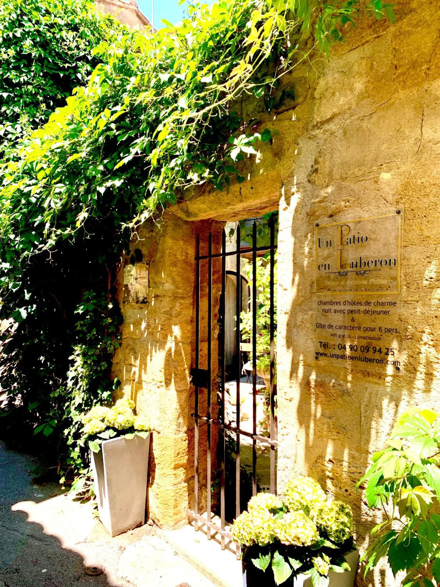 Un Patio En Luberon Bed & Breakfast Ansouis Exterior photo